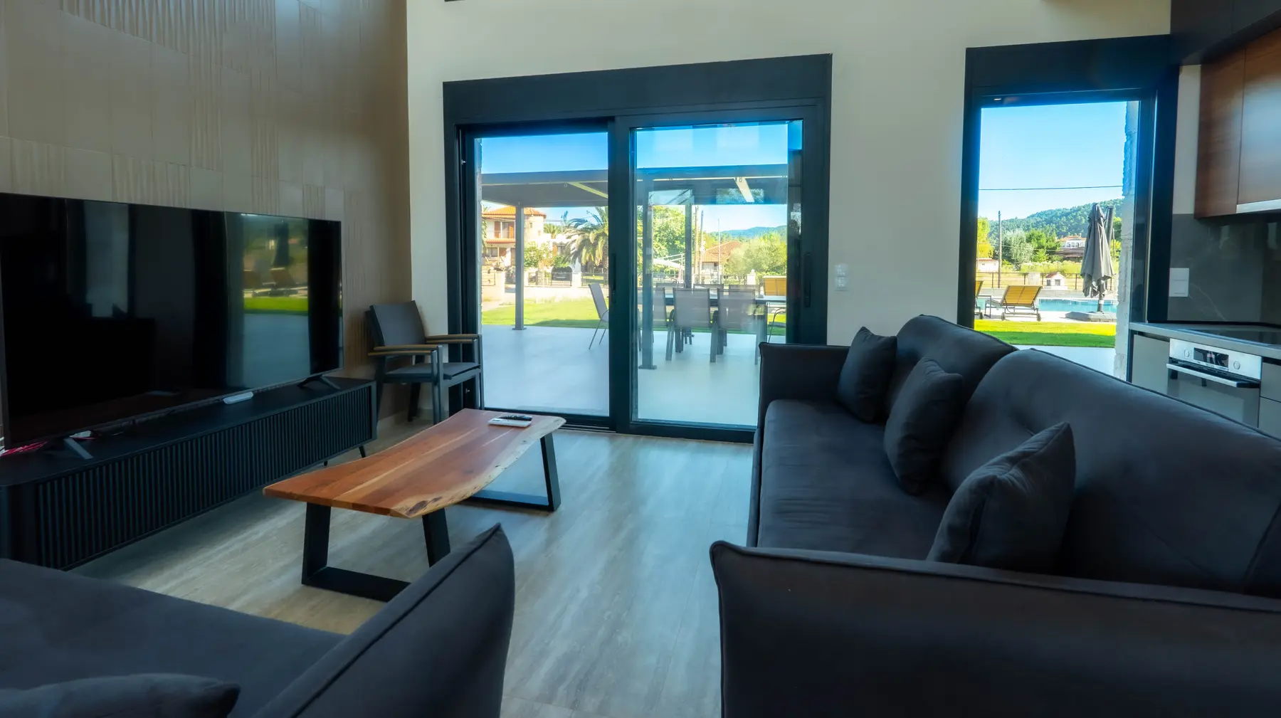 ILIOS residence — photo 12